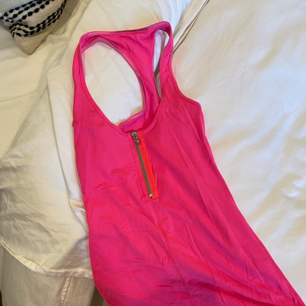 Lululemon Zipper front cool racer back RARE - Picture 2 of 5